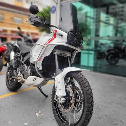 DUCATI DESERT X DUCATI DESERT X